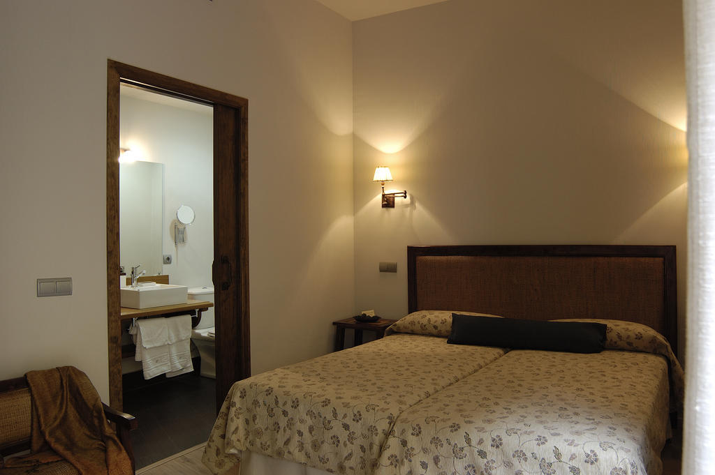 Casa Rural La Botica Oropesa Pokoj fotografie