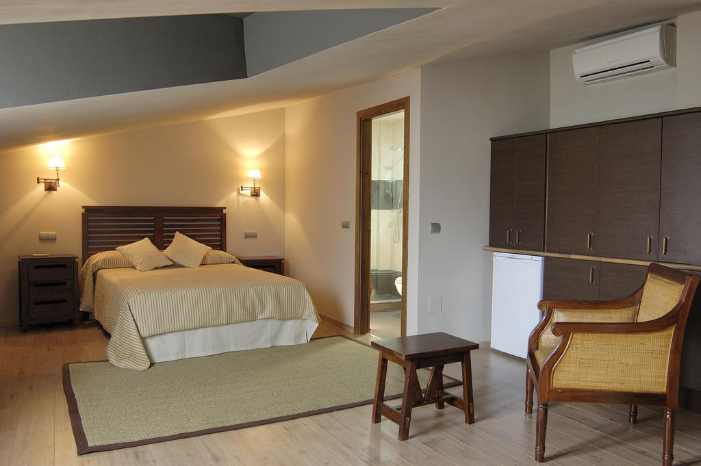 Casa Rural La Botica Oropesa Pokoj fotografie